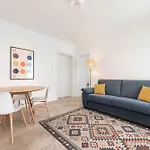 Elegant Apartment With Private Parking In Downtown Padua
